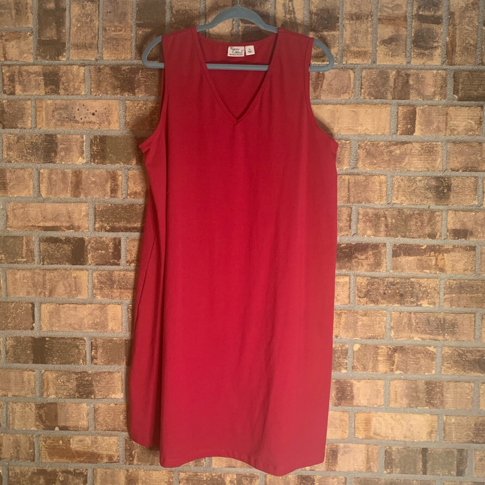 Sleeveless dress